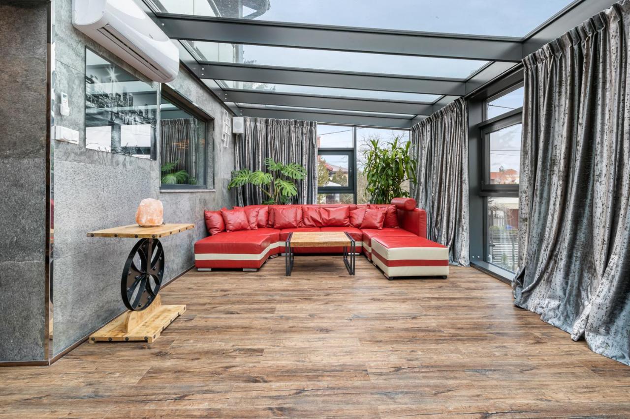 Villa Pod Warszawa & & Grota Solna